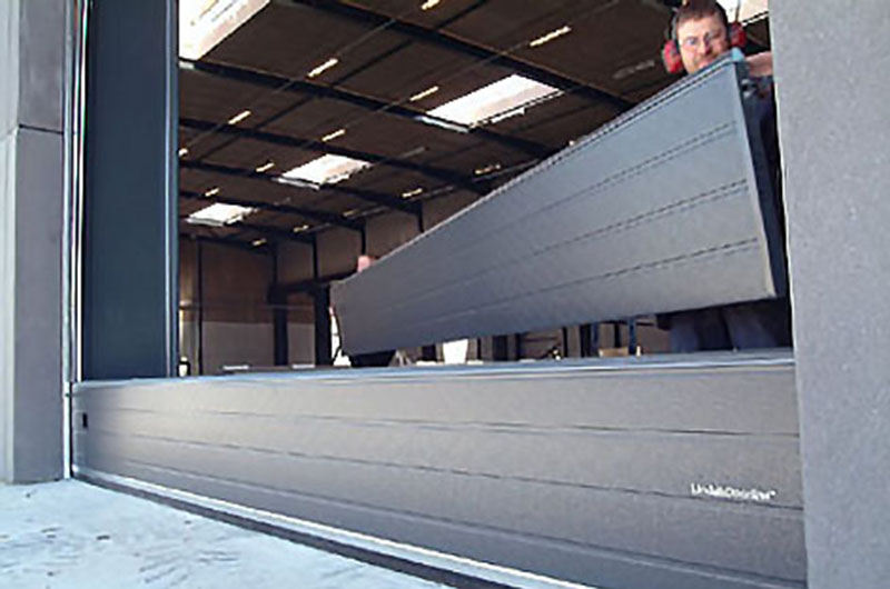 Lindab kvalitetsportar Lindab industriporter